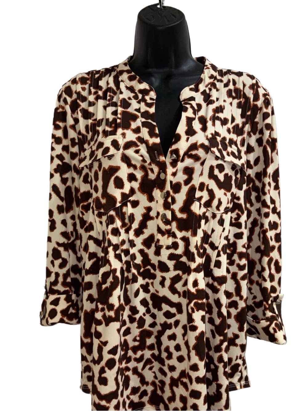 Leopard Print Tunic Blouse in Cream and Brown⭐️aNWT⭐️
